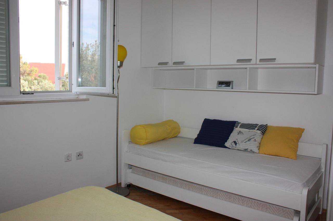 Apartments Jtv Simuni Kolan Zewnętrze zdjęcie