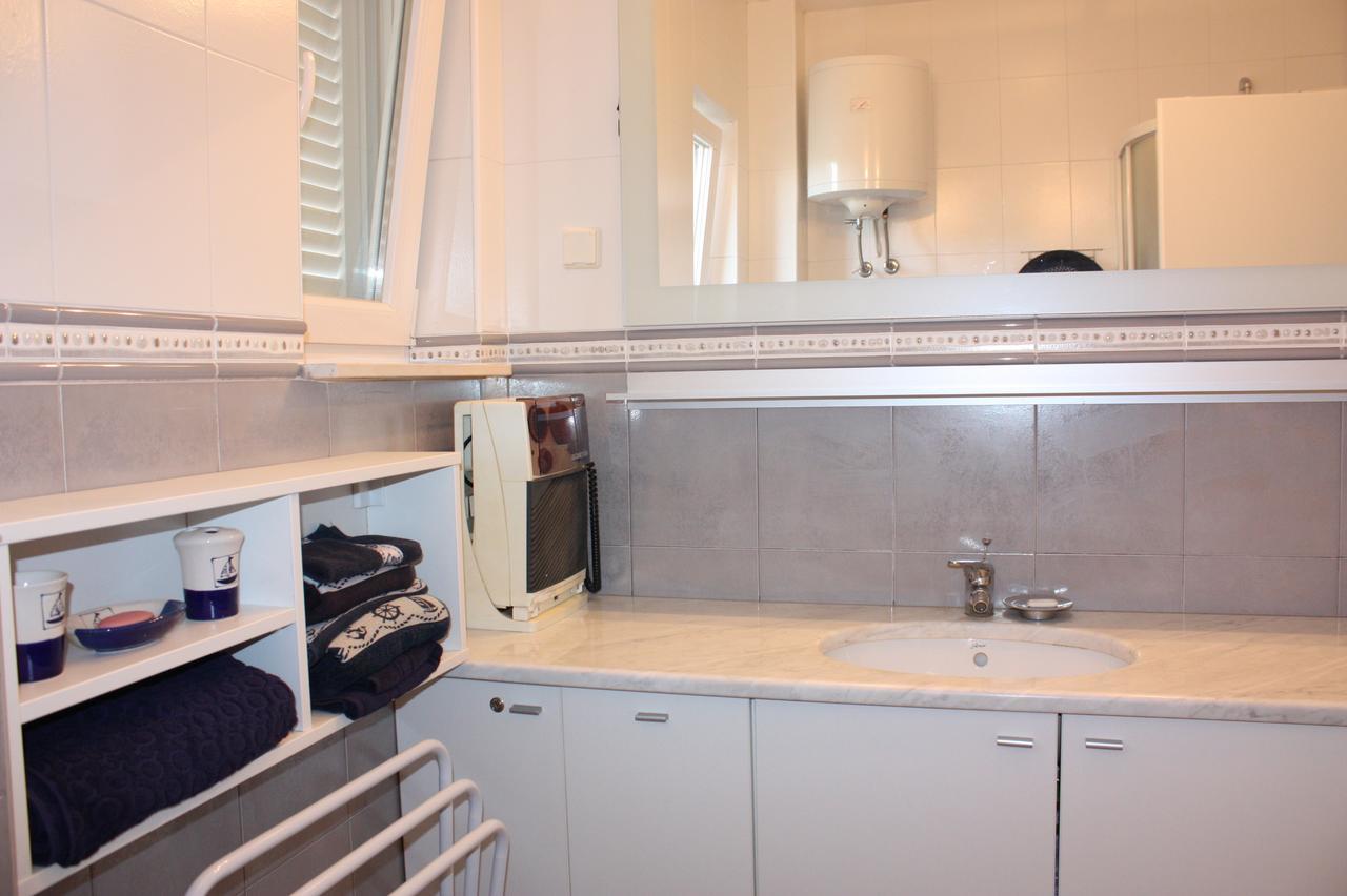Apartments Jtv Simuni Kolan Zewnętrze zdjęcie