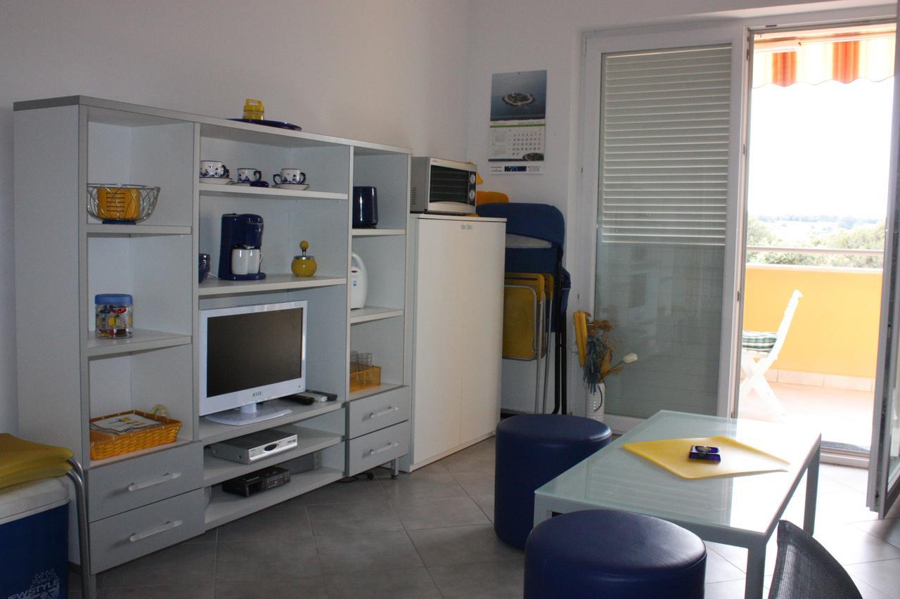 Apartments Jtv Simuni Kolan Zewnętrze zdjęcie
