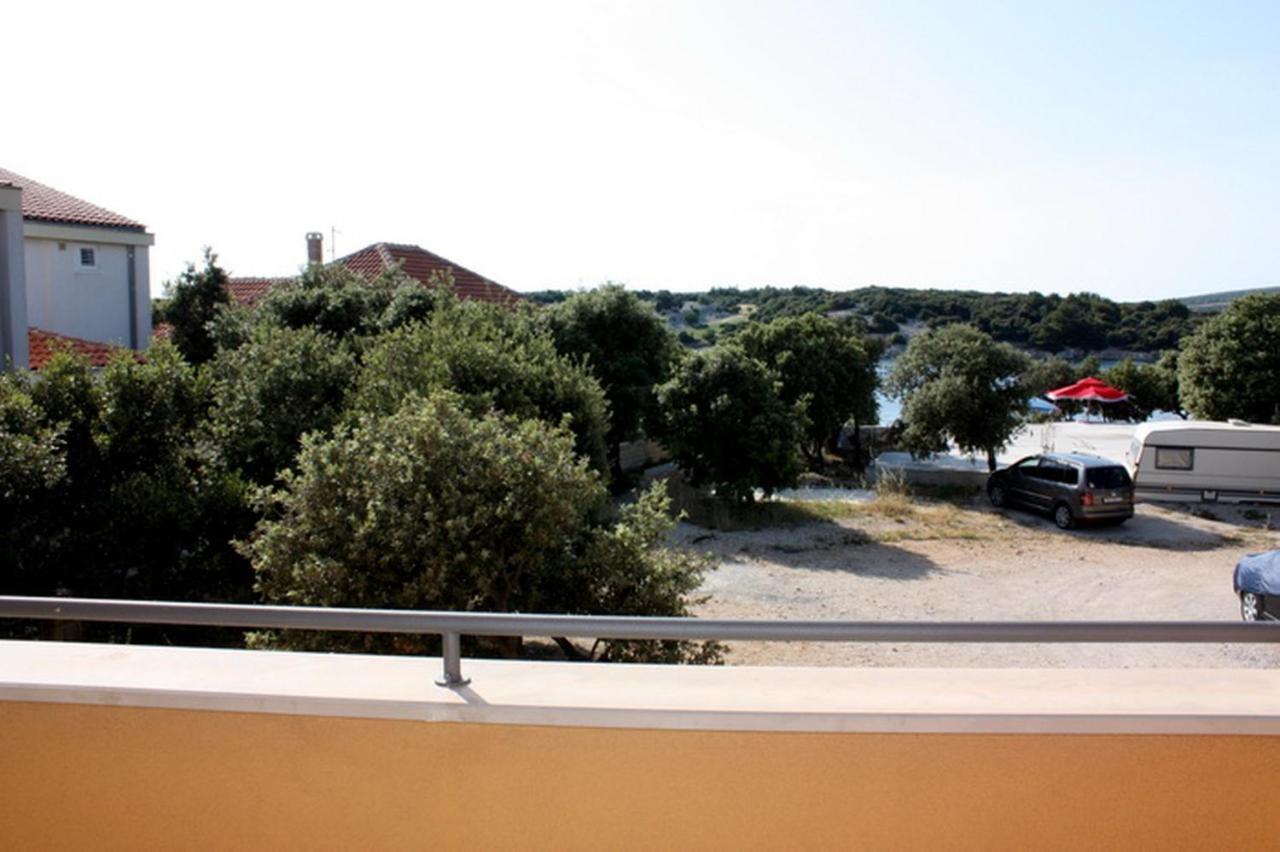 Apartments Jtv Simuni Kolan Zewnętrze zdjęcie